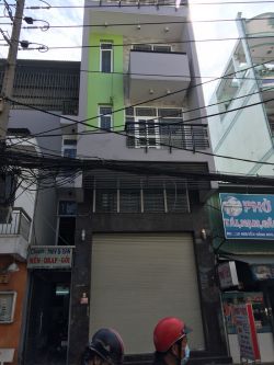 cho thue nha mat tien duong nguyen hong dao dien tich 44x165 gia thue 40 trieu thang