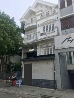 cho thue nha mat tien hoa lan phuong 2 16x18 tret 3 lau 7 000 usd 