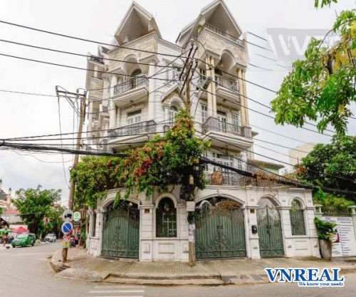 cho thue biet thu mat tien duong vo truong toan thao dien quan 2 dt  12x18 gia 8000usd