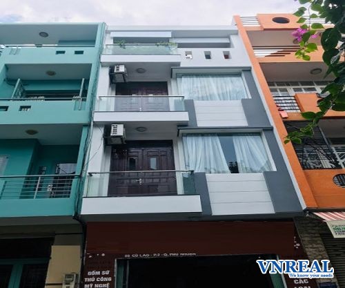 ban nha mat tien cu lao 4x12m tret 3 lau gia 153 ty