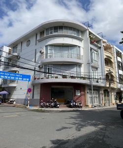 cho thue nha mat tien q1 duong tran nhat duat phuong tan dinh gia 70 trieu