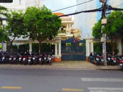 cho thue mat bang duong nui thanh dt 17x28m 1 lau gia 110tr th