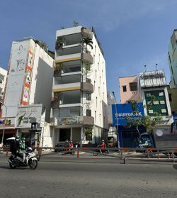 cho thue nha mat tien duong cong hoa dt 85x24 1m 5 lau gia 13300usd th