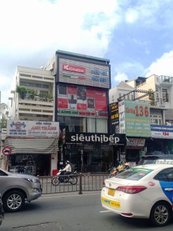 cho thue nha mat tien duong bach dang dien tich 7mx12m 3 lau gia 70tr th