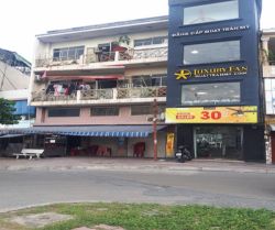 cho thue nha mat tien duong dien bien phu 9 x19m  1 tret 1 lung 1 lau