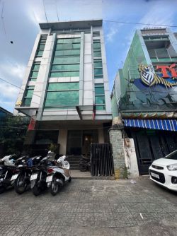 cho thue nha mat tien duong phan xich long 85x18m 1 tret 3 lau170tr th