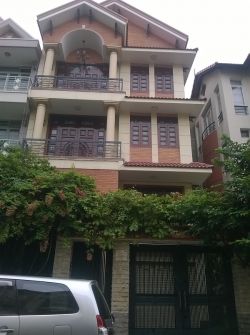 cho thue nha nguyen can duong yen the phuong 2 quan tan binh