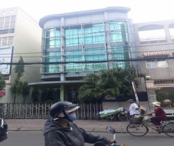 cho thue nha quan tan binh mat tien duong hoang hoa tham 10x24 m 2 lau