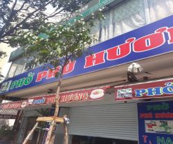 cho thue mat bang mat tien duong truong sa 15x4  m