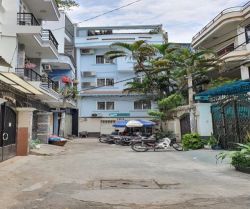 ban nha hem xe hoi truong quoc dung p10 quan phu nhuan 6x15m gia 13 5 ty 