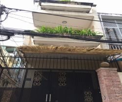 ban nha hem xe hoi huynh van banh 4x15m 3 lau gia 7 2 ty