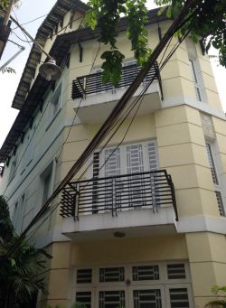 cho thue nha noi bo nguyen huy luong phuong 14 quan binh thanh gia 18 trieu thang