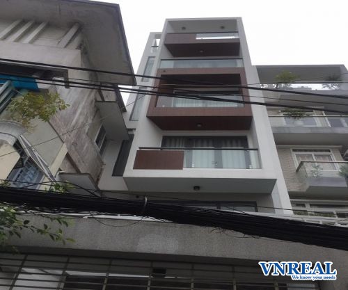 ban nha mat tien tran huu trang 4x18m 6 tang gia 186 ty 