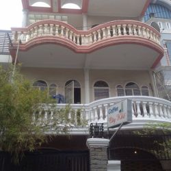 cho thue nha mat tien duong ba vi   nha cho thue quan tan binh   phuong 4   gia 30 tr th