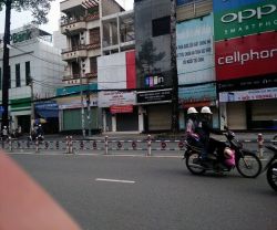 cho thue nha quan 10 duong ngo gia tu dien tich 5x12m1 tret 4 lau gia 50 trieu