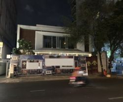 cho thue nha quan 1 mat tien duong ly tu trong p  ben thanh 17 x23m  2 lau  30 000 