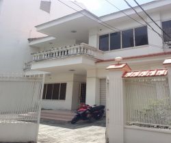 cho thue nha quan phu nhuan hem nguyen dinh chinh 9x20 m 2 lau