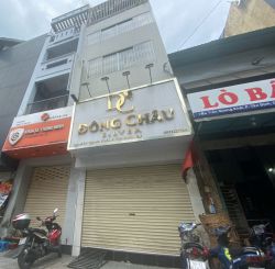 cho thue ncc duong tran quang khai quan 1 tret 2 lau gia 40trieu 