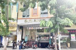 cho thue 8m ngang mat tien phan xich long   kinh doanh an uong sam uat