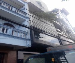 cho thue mat bang mat tien duong bau cat 5 4x18 m2 30 trieu