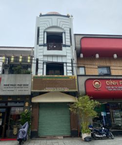 cho thue ncc duong nguyen huu cau quan 1 ngang 4x18m tret 3 lau gia 3000usd 