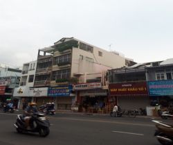 cho thue nguyen can mat tien phan dinh phung