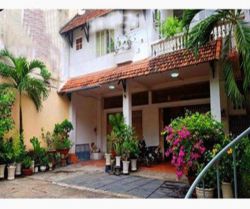 cho thue biet thu 2 mat tien hoang sa 16mx17m  tret lau  gia 10 000 