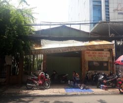 cho thue mat bang mat tien duong cuu long 15x30 m 6000 usd