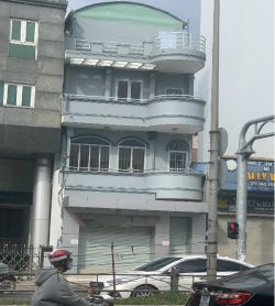 cho thue mat bang duong cong hoa dien tich 6 1x21m gia 50tr thang