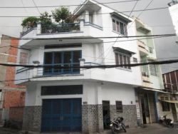 ban nha 2 mat tien hem duong phan van tri  phuong 11 quan go vap