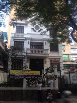 ban nha mat tien duong phan dinh giot phuong 2 quan tan binh dt 11x23m