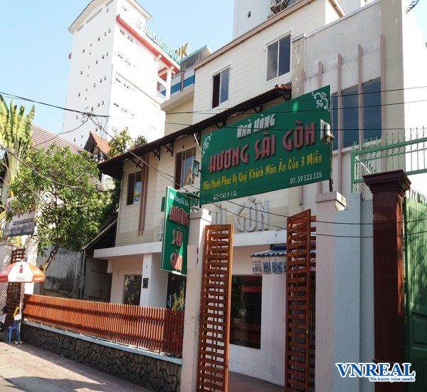 cho thue biet thu mat tien le ngo cat phuong 7 quan 3