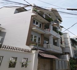 cho thue nha hem xe hoi le van sy quan 3