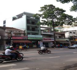 cho thue nguyen can mat tien nguyen chi thanh quan 10