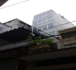 cho thue nha hem xe hoi le lai quan 1