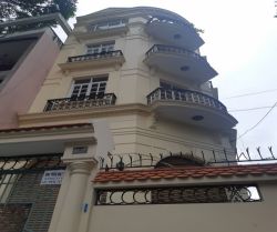 cho thue nha mat tien  phan boi chau 2 mat tien phuong 14 quan binh thanh nha dep 1 ham 1 tret 1 lung 1 lau gia 55tr thang