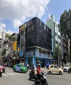 cho thue nha mat tien quan 3 duong vo thi sau phuong 6 quan 3 gia 150 trieu