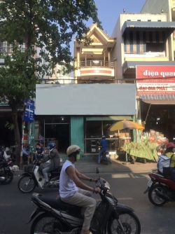 cho thue nha mat tien duong hoang hoa tham quan tan binhdt 7x15 gia 45 trieu