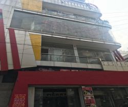 nha cho thue hxh duong nguyen thien thuat p 2 quan 3  12x6m lung  4 lau st  gia  6 000 usd thang