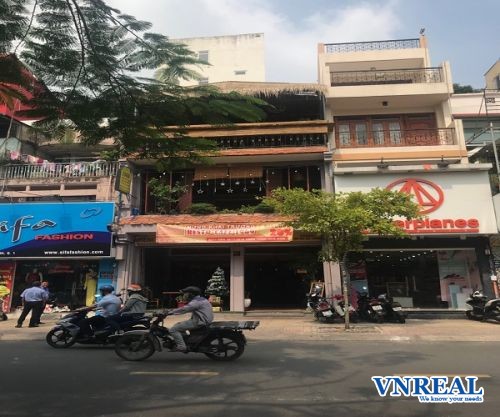 cho thue nha mat tien pham viet chanh 6x20m 3 lau gia 120 trieu