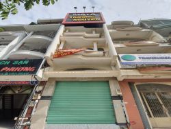 cho thue nha mat tien duong cong hoa dt 4 x 20m 1t 3l 1 st gia 35 tr th