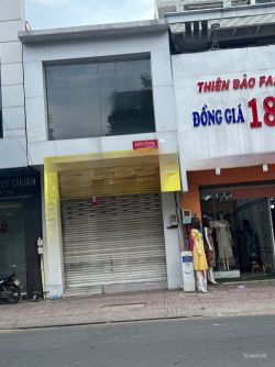 cho thue nha mat tien duong le van sy 4x25m 1 tret 1 lau60tr th