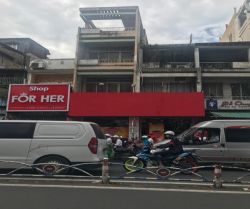 cho thue mat bang mat tien hai ba trung 7x20m 2 lau gia 10 000 usd