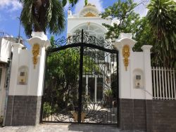 cho thue nha duong tang bat ho 4 x 12 m tret lau 30 trieu  thang