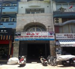 cho thue nha mat tien duong hoang van thu phuong 9 quan phuan  gia 60tr th 