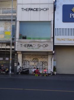 cho thue mat bang mat tien hai ba trung 4x29m 3 tang gia 120 trieu  thang