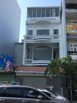 cho thue nha mat tien duong bach dang 4x18m 1 tret 3 lau  60 trieu th