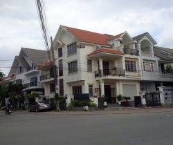 cho thue biet thu an phu goc 2 mat tien duong so 7 dien tich 10x20 ham 1 tret 2 lau gia 50 trieu