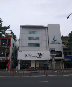  ??cho thue mat bang duong 3 thang 2 phuong 10 quan 10dt 55x18mgia 150tr