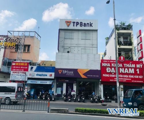 cho thue nha mat tien bach dang 8 5x20m 5 tang gia 180 trieu